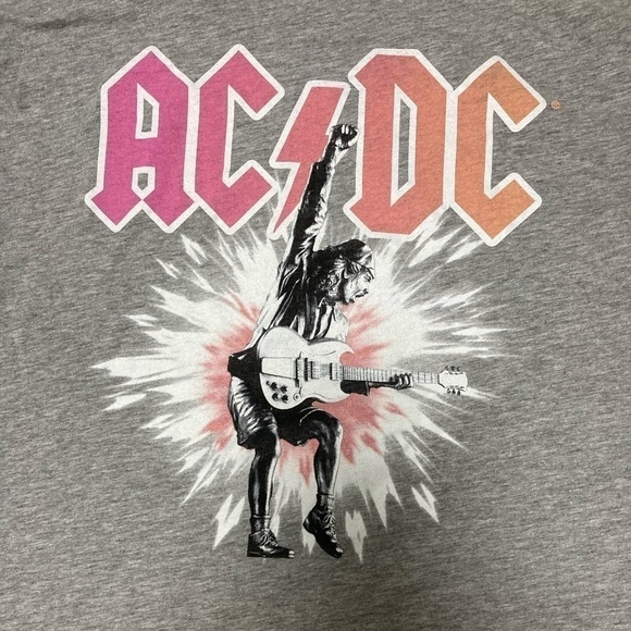AC/DC T-SHIRT - Size Medium - Picture 2 of 6